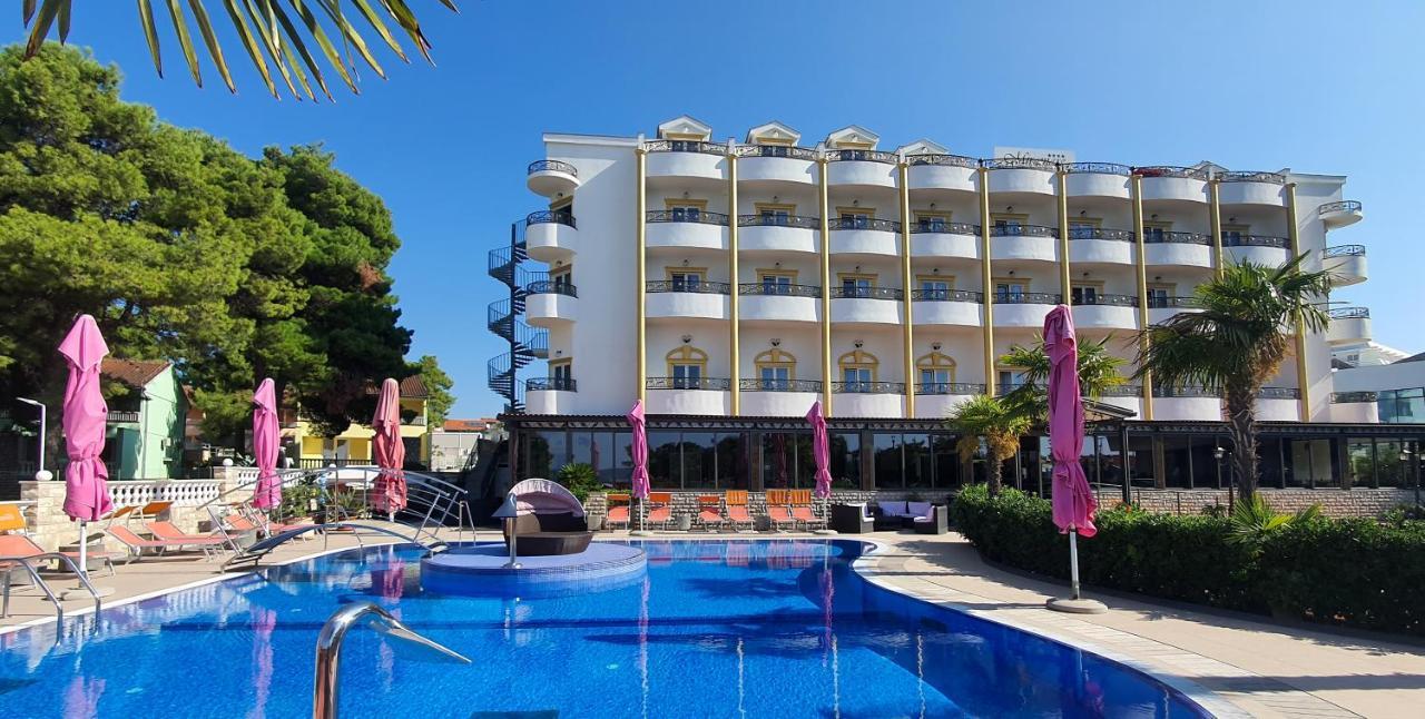 Hotel Miramare 보디체 외부 사진