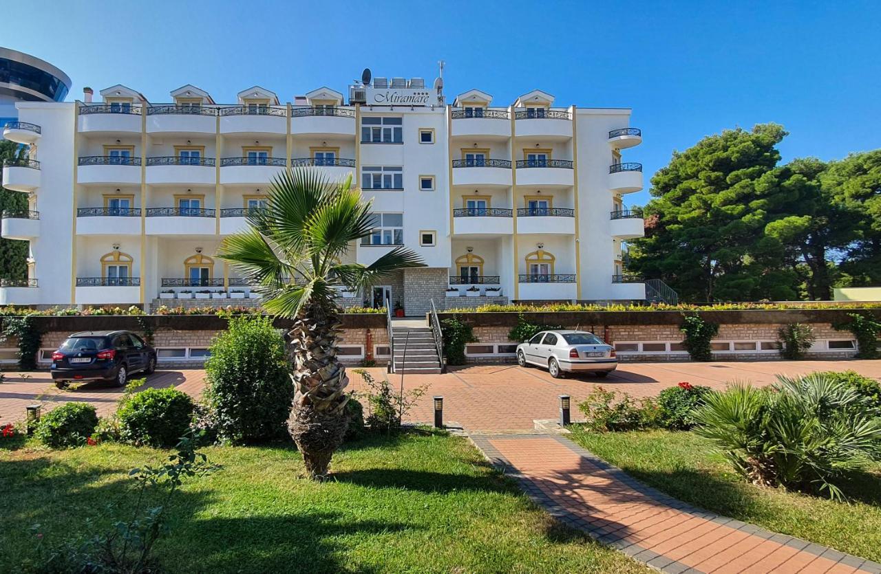Hotel Miramare 보디체 외부 사진