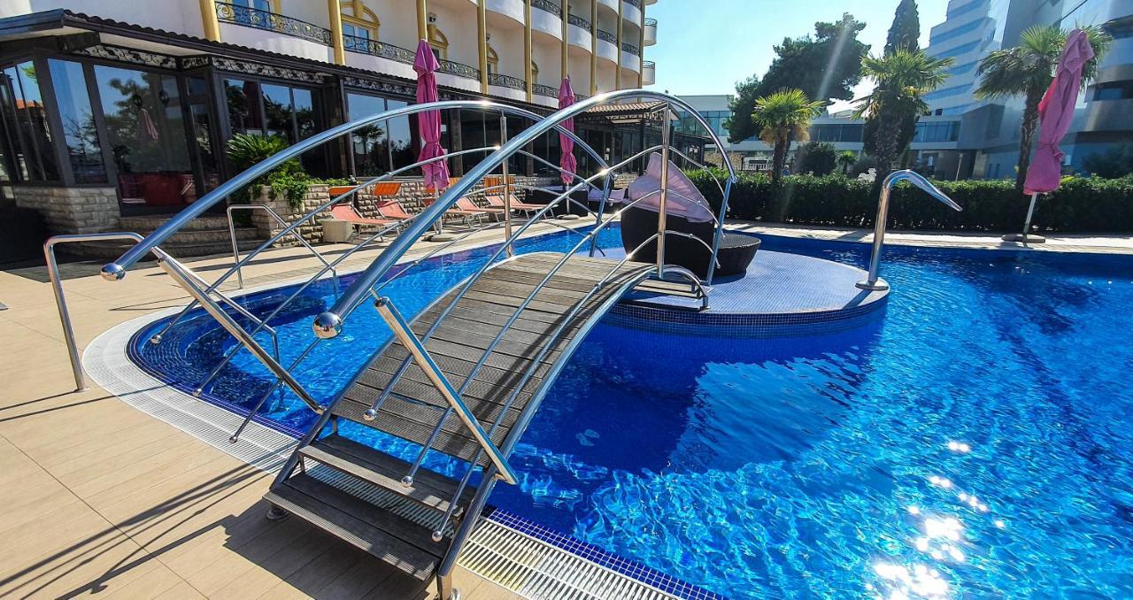 Hotel Miramare 보디체 외부 사진
