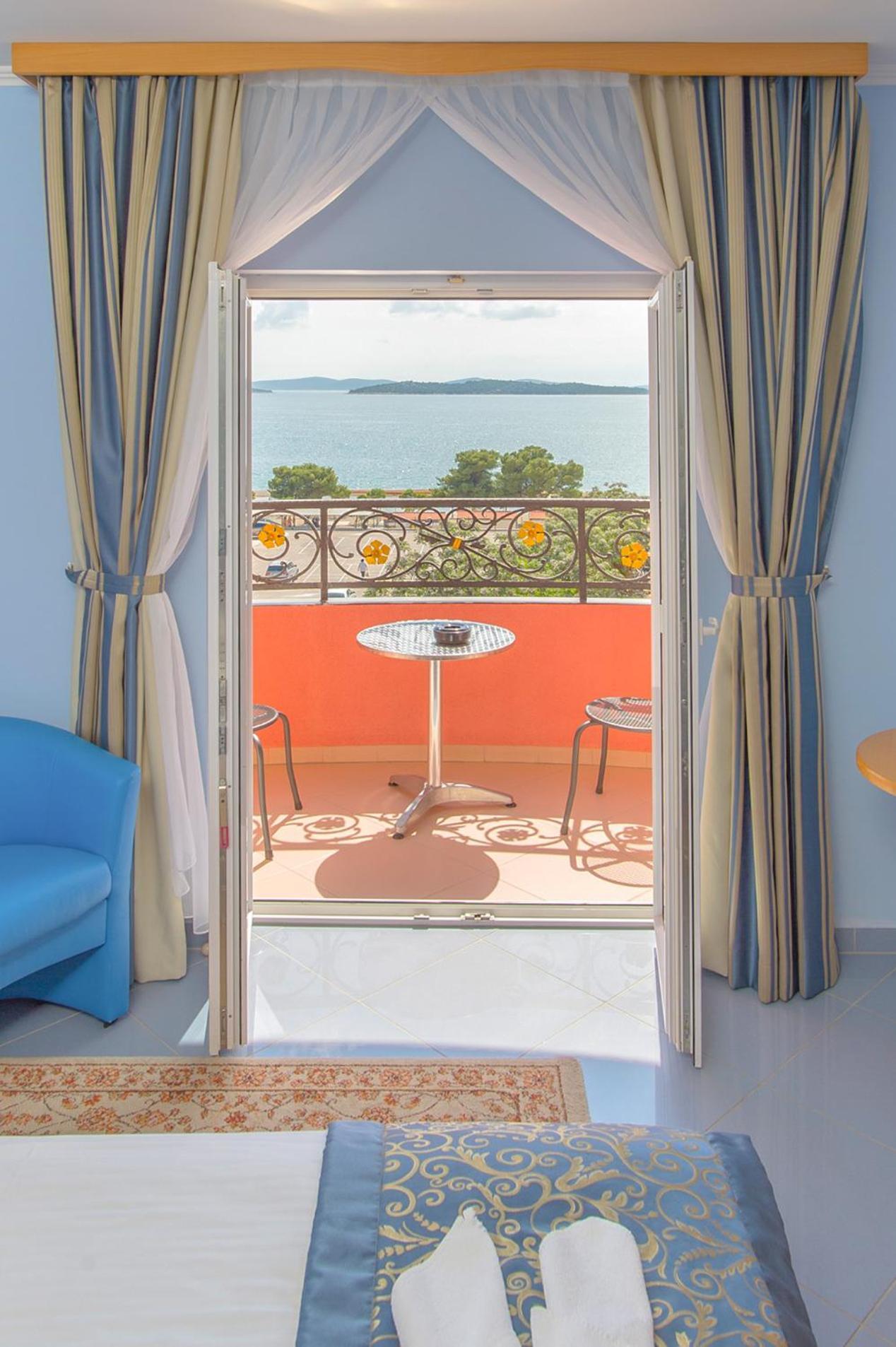 Hotel Miramare 보디체 외부 사진