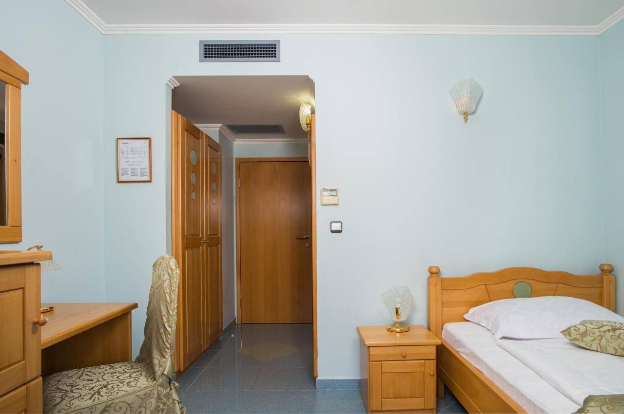 Hotel Miramare 보디체 외부 사진