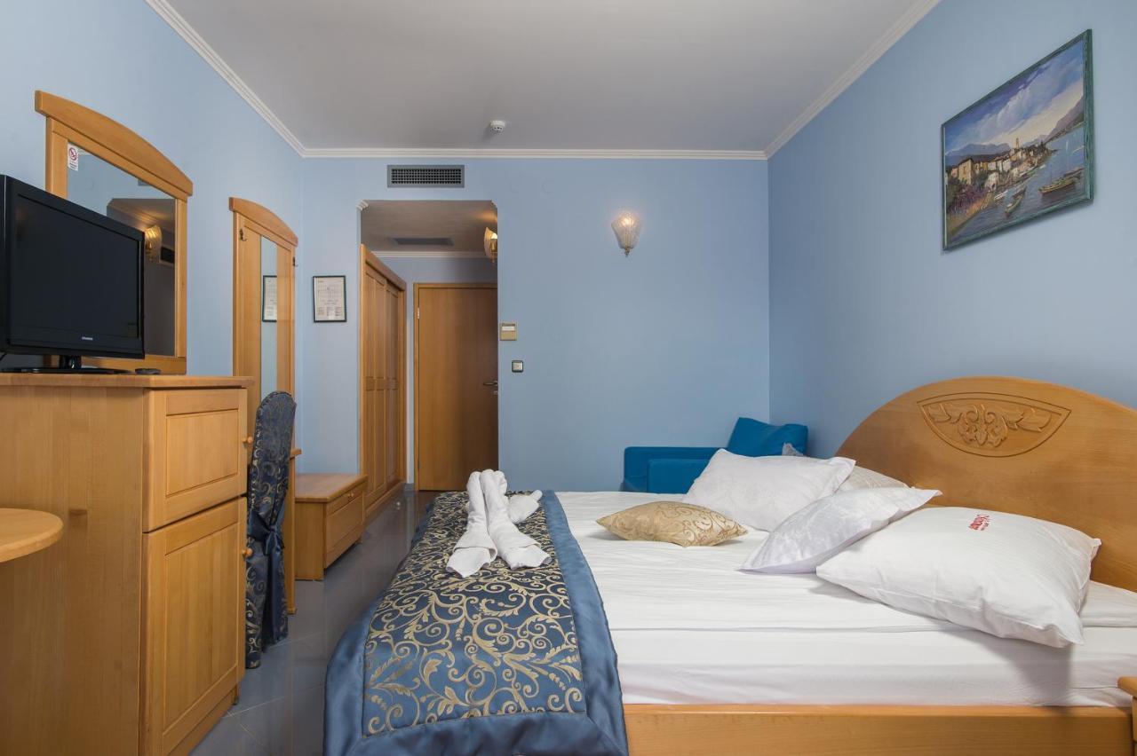 Hotel Miramare 보디체 외부 사진