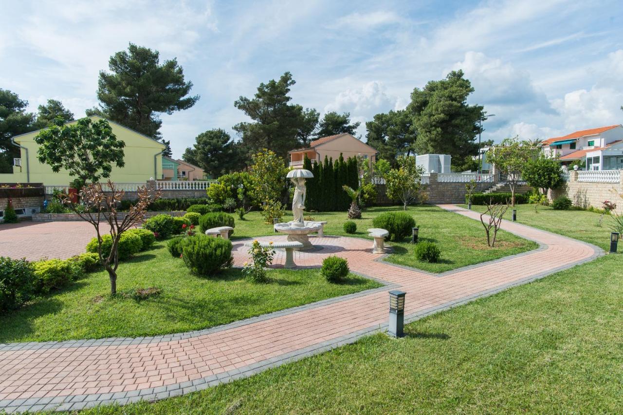 Hotel Miramare 보디체 외부 사진
